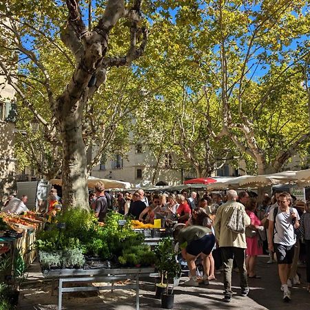 Une Chambre A Uzès Eksteriør bilde